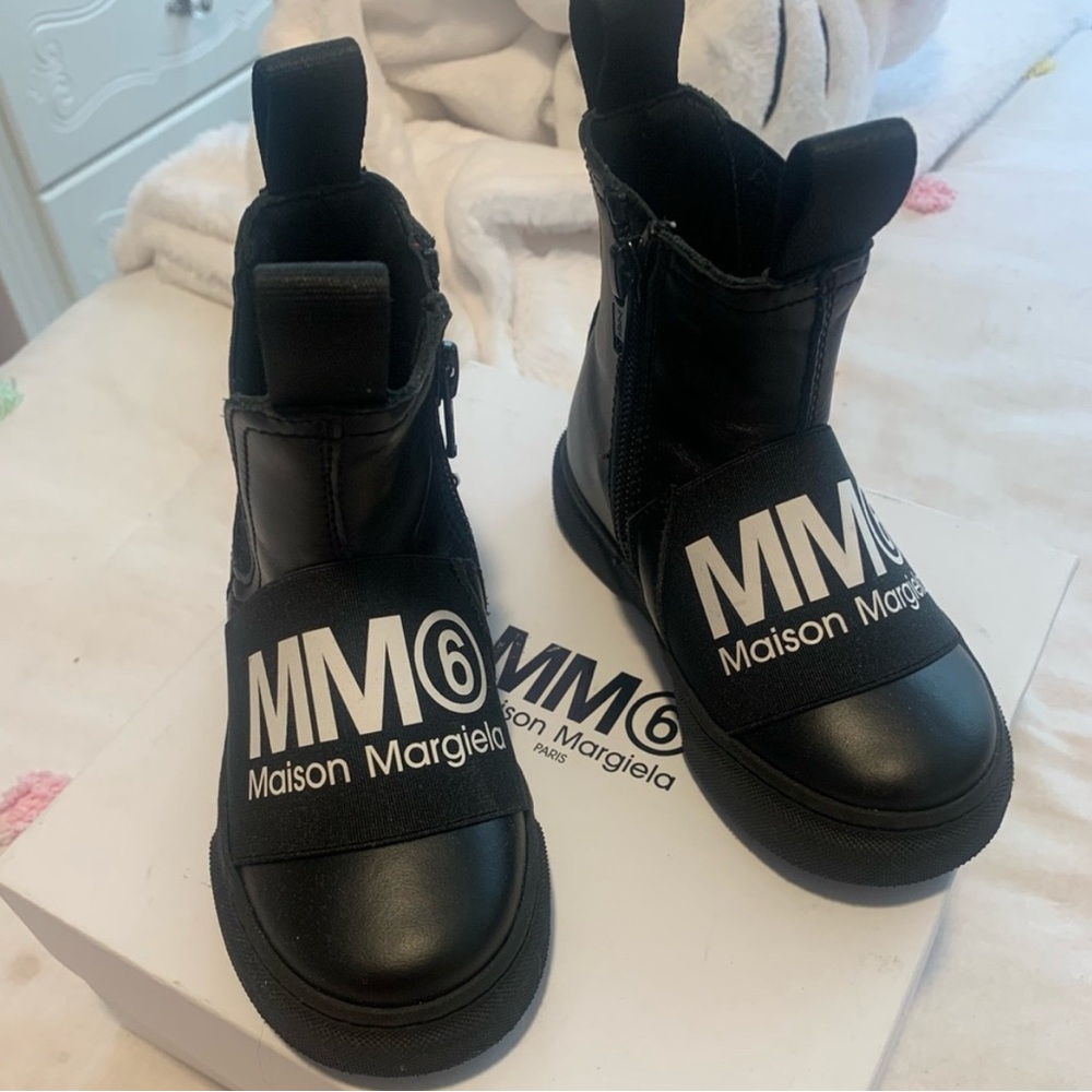 MM6 Maison Martin Margiela Kids Black Logo Boots